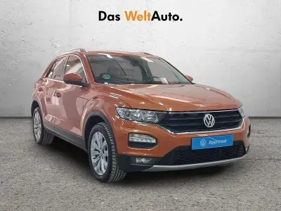 Usado VW T-Roc Advance 115 CV (84 kW) 2020 Naranja SUV
