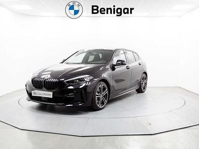Usado BMW 118 Shadowline 150 CV (110 kW) 2024 Negro Utilitario