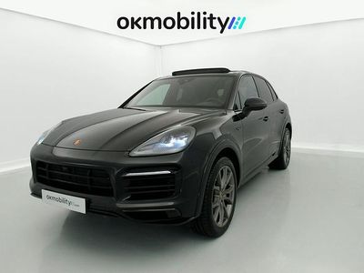 Usado Porsche Cayenne Platinum Edition 462 CV (339 kW) 2023 Negro cromita metalizado SUV