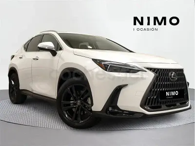 Usado Lexus NX450h+ Executive Line 292 CV (214 kW) 2025 Blanco SUV