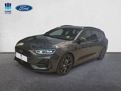 Usado Ford Focus ST 280 CV (205 kW) 2025 Gris / plata Familiar