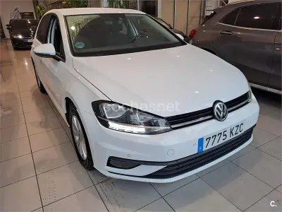 Usado VW Golf VII Advance 115 CV (84 kW) 2019 Blanco Berlina
