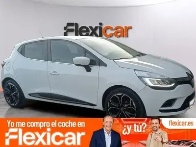 Usado Renault Clio Zen 90 CV (66 kW) 2019 Blanco
