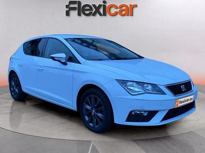 Usado Seat Leon Style 115 CV (84 kW) 2020 Gris Berlina