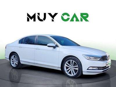 Usado VW Passat Sport 150 CV (110 kW) 2016 Blanco Berlina