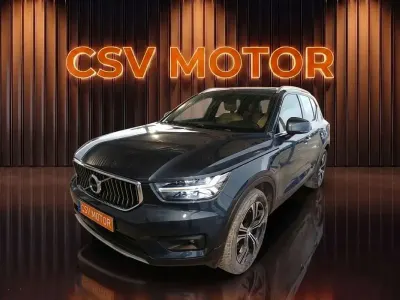 Usado Volvo XC40 Inscription 262 CV (192 kW) 2021 Azul SUV