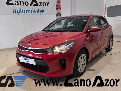 Rojo Usado 2017 Kia Rio Plus Utilitario | 7500 € (Buen precio)