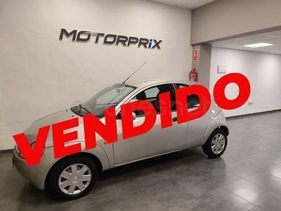 Usado Ford Ka Collection 70 CV (51 kW) 2005 Gris / plata Berlina