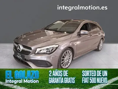 Usado Mercedes CLA200 Shooting Brake 136 CV (100 kW) 2018 Gris Familiar