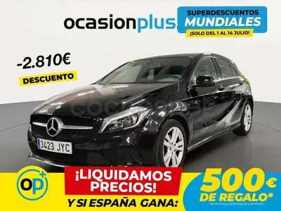 Usado Mercedes A200 136 CV (100 kW) 2017 Negro Utilitario