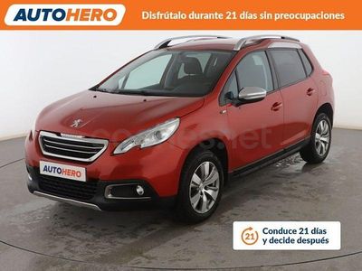 Usado Peugeot 2008 Style 110 CV (80 kW) 2016 Naranja SUV