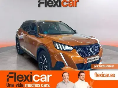 Usado Peugeot 2008 GT 130 CV (95 kW) 2023 Naranja SUV