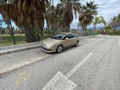 Usado Citroën C4 Exclusive 138 CV (101 kW) 2005 Beige Berlina