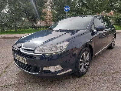 Usado Citroën C5 Feel 150 CV (110 kW) 2016 Negro Berlina