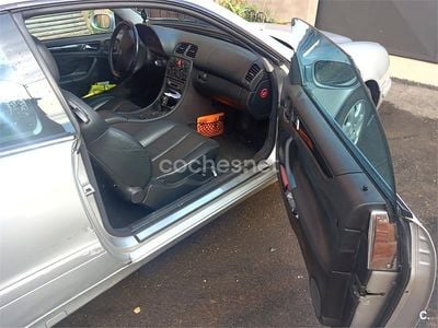 Gris / plata Usado 1999 Mercedes CLK230 Avantgarde Coupe | 1800 € (Super precio)
