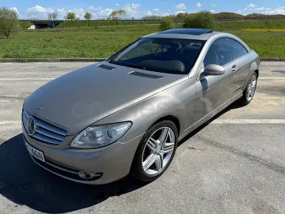 Usado Mercedes CL500 388 CV (285 kW) 2008 Beige Coupe