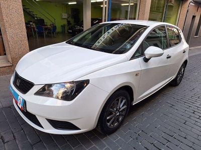 Usado Seat Ibiza I-Tech 70 CV (51 kW) 2014 Blanco