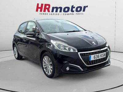 Usado Peugeot 208 Signature Sky 82 CV (60 kW) 2018 Blanco Utilitario