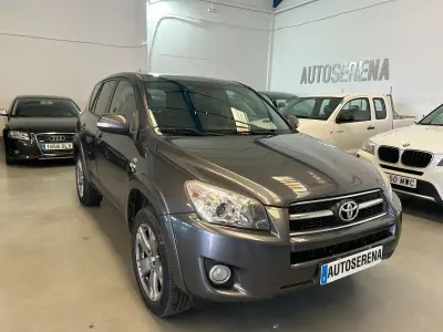 Begagnad Toyota RAV4 Executive 150 HK (110 kW) 2009 Grå SUV