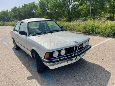 Usado BMW 323 150 CV (110 kW) 1983 Gris / plata Berlina