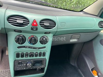 Usado Mercedes A160 Elegance 102 CV (75 kW) 2000 Verde Monovolumen