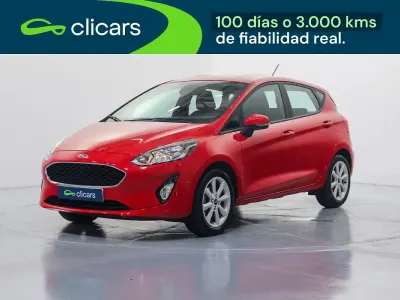 Usado Ford Fiesta Trend+ 86 CV (63 kW) 2019 Rojo Utilitario