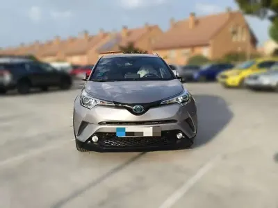 Usado Toyota C-HR+