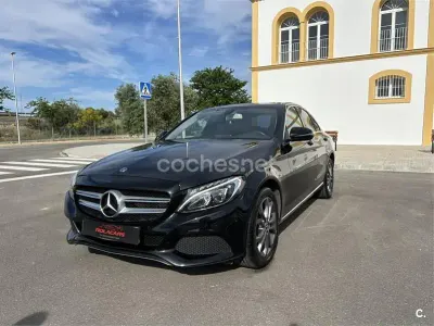 Używany Mercedes C200