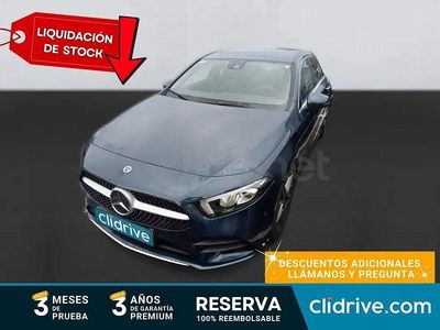 Usado Mercedes A180 116 CV (85 kW) 2020 Azul Berlina