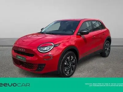 Nuevo Fiat 600 100 CV (73 kW) 2026 Rojo SUV