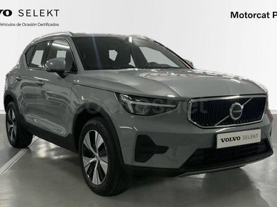 Usado Volvo XC40 Core 163 CV (119 kW) 2025 Gris / plata SUV