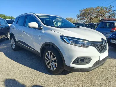 Usado Renault Kadjar Zen 115 CV (84 kW) 2020 Blanco SUV