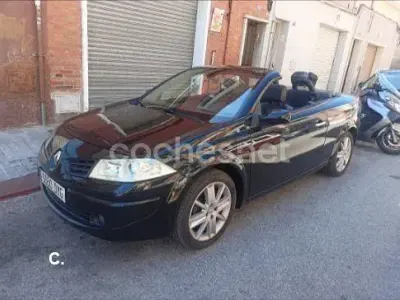 Begagnad Renault Mégane Cabriolet Dynamique 136 HK (100 kW) 2006 Svart Cab