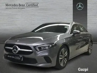 Usado Mercedes A200 Progressive 150 CV (110 kW) 2022 Gris / plata Berlina