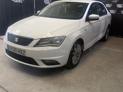 Usado Seat Toledo Style 105 CV (77 kW) 2014 Blanco Utilitario