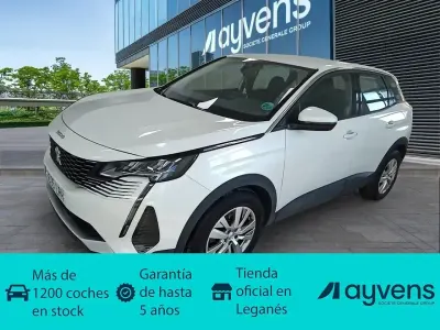 Usado Peugeot 3008 Active 131 CV (96 kW) 2021 Blanco SUV
