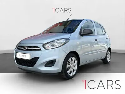 Usado Hyundai i10 Comfort 69 CV (50 kW) 2013 Gris / plata Utilitario