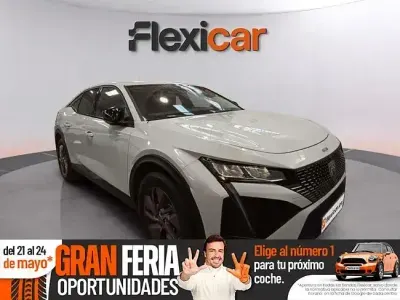 Usado Peugeot 408 Allure 136 CV (100 kW) 2025 Blanco SUV
