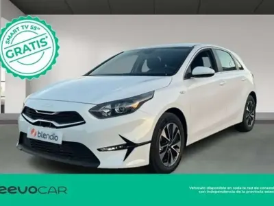 Nuevo Kia Ceed 101 CV (74 kW) 2025 Blanco Utilitario