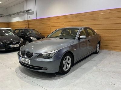Usado BMW 523 Comfort Edition 190 CV (139 kW) 2008 Gris / plata Berlina