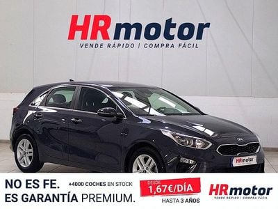 Usado Kia Ceed 136 CV (100 kW) 2020 Gris Utilitario