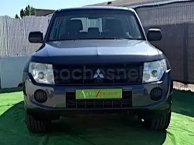 Usado Mitsubishi Montero Motion 200 CV (147 kW) 2010 Gris / plata SUV