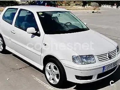 Usado VW Polo Trendline 60 CV (44 kW) 2000 Blanco Berlina