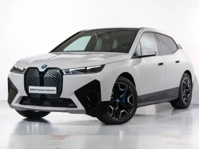 Usado BMW iX Comfort Edition 239 kW (326 CV) 2025 Blanco SUV