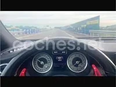 Usado Mercedes A250 AMG line 211 CV (155 kW) 2015 Negro Utilitario