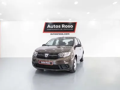 Usado Dacia Logan Ambiance 73 CV (53 kW) 2018 Marrón Utilitario