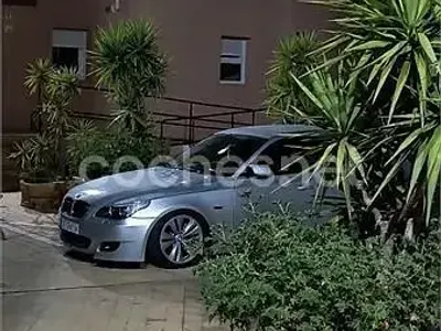 Usado BMW 525 163 CV (119 kW) 2004 Gris / plata Berlina