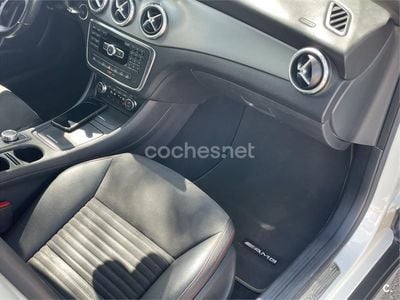 Mercedes GLA220