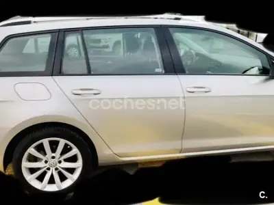 Usado VW Golf VII Advance 115 HP (84 kW) 2019 Cinzento Carrinha