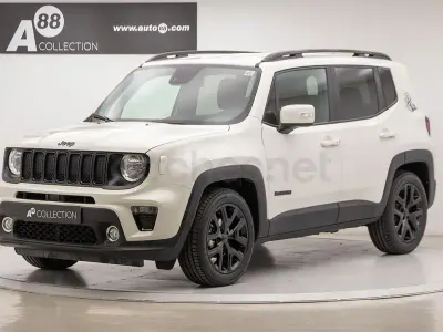 Usado Jeep Renegade Night Eagle 120 CV (88 kW) 2021 Blanco SUV